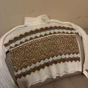 Knox Rose White and Brown Turtleneck Sweater